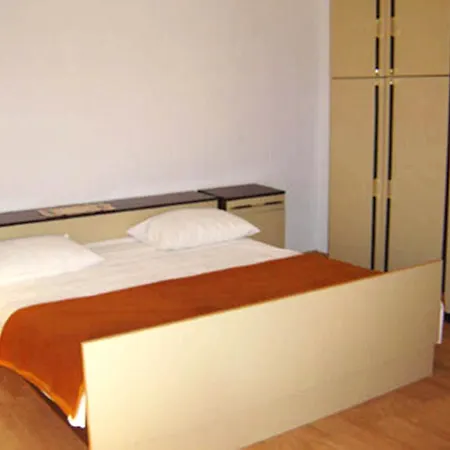 Biograd Sveti Petar